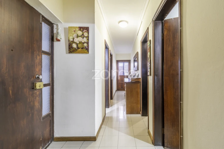 Prédio para Venda em Torre de Moncorvo Foto 34