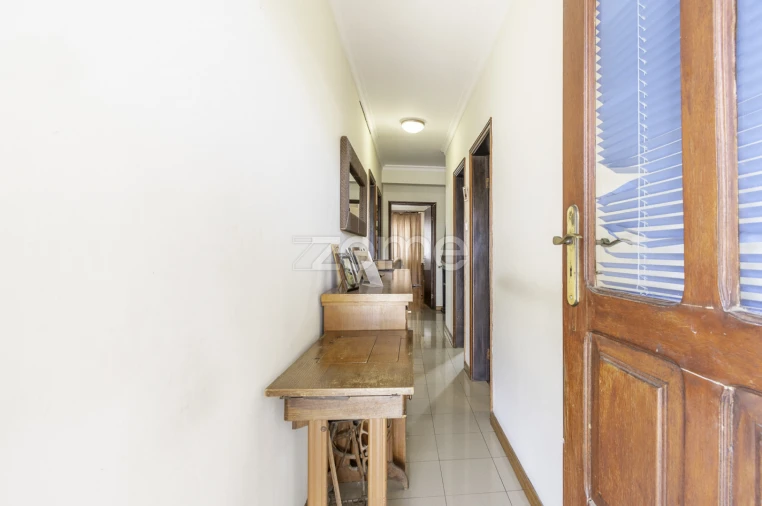 Prédio para Venda em Torre de Moncorvo Foto 35