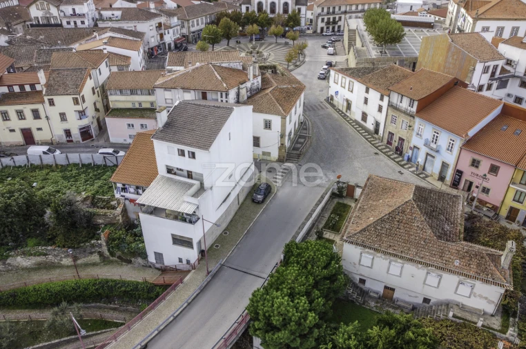 Prédio para Venda em Torre de Moncorvo Foto 5