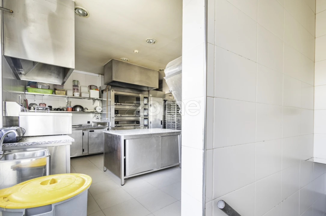 Prédio para Venda em Torre de Moncorvo Foto 14