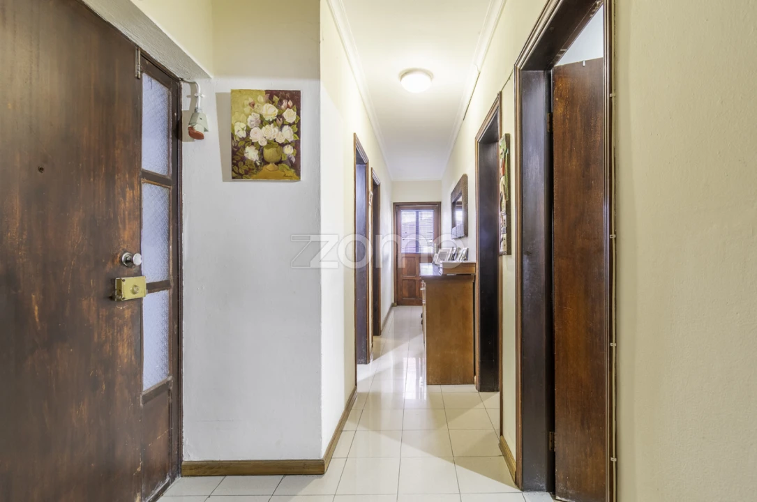 Prédio para Venda em Torre de Moncorvo Foto 33