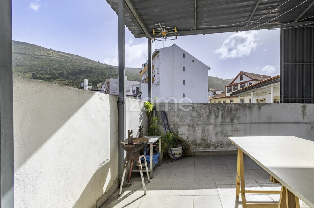 Prédio para Venda em Torre de Moncorvo Foto 41