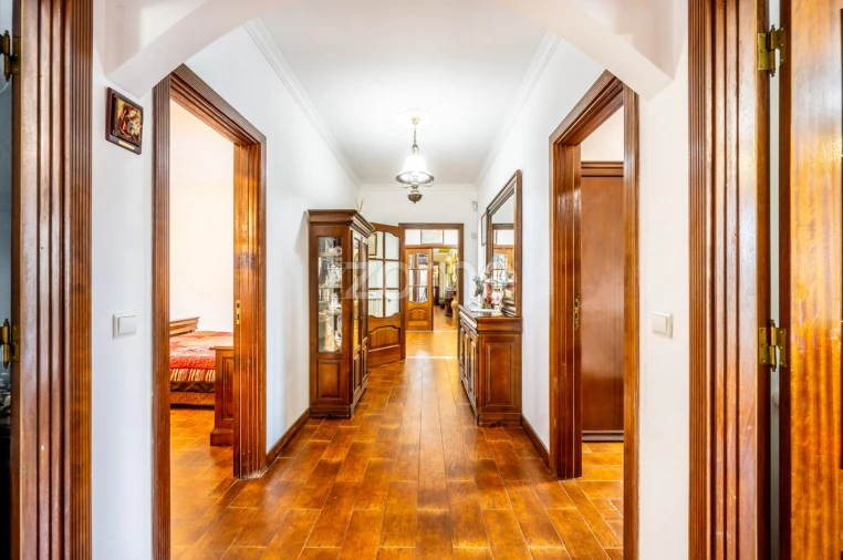 Moradia T4 para Venda em Gove Foto 21