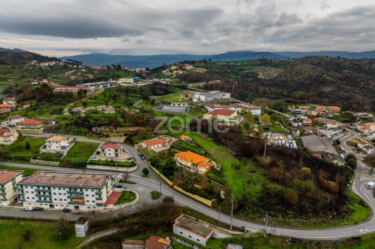 Moradia T4 para Venda em Gove Foto 51