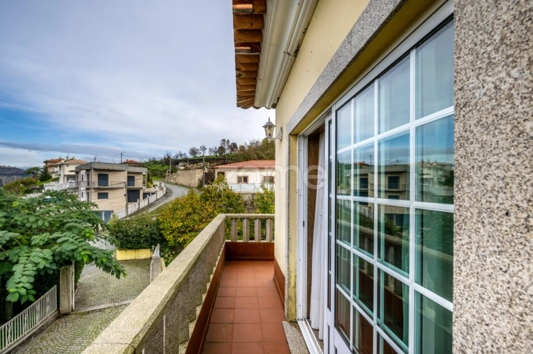 Moradia T4 para Venda em Gove Foto 17