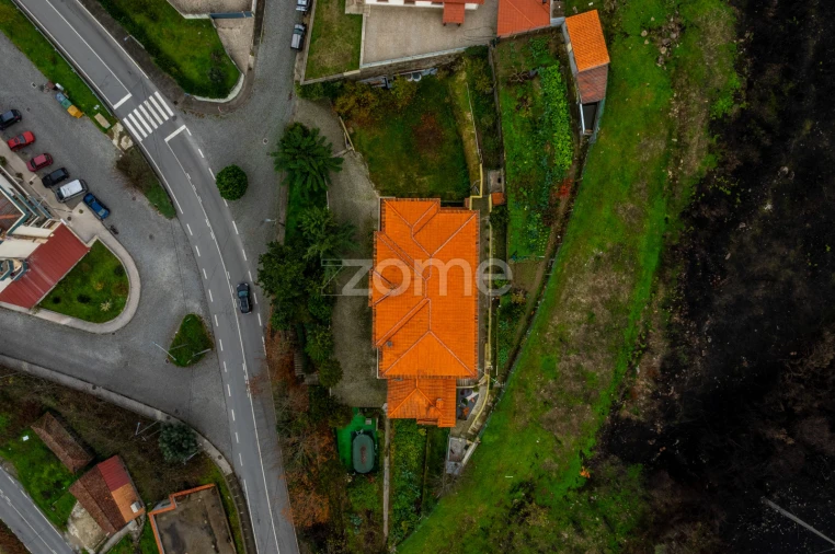 Moradia T4 para Venda em Gove Foto 50