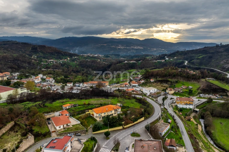 Moradia T4 para Venda em Gove Foto 53