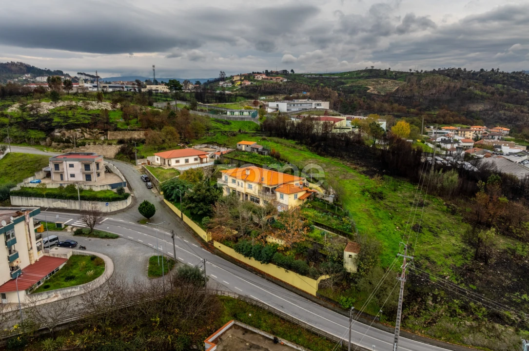 Moradia T4 para Venda em Gove Foto 52