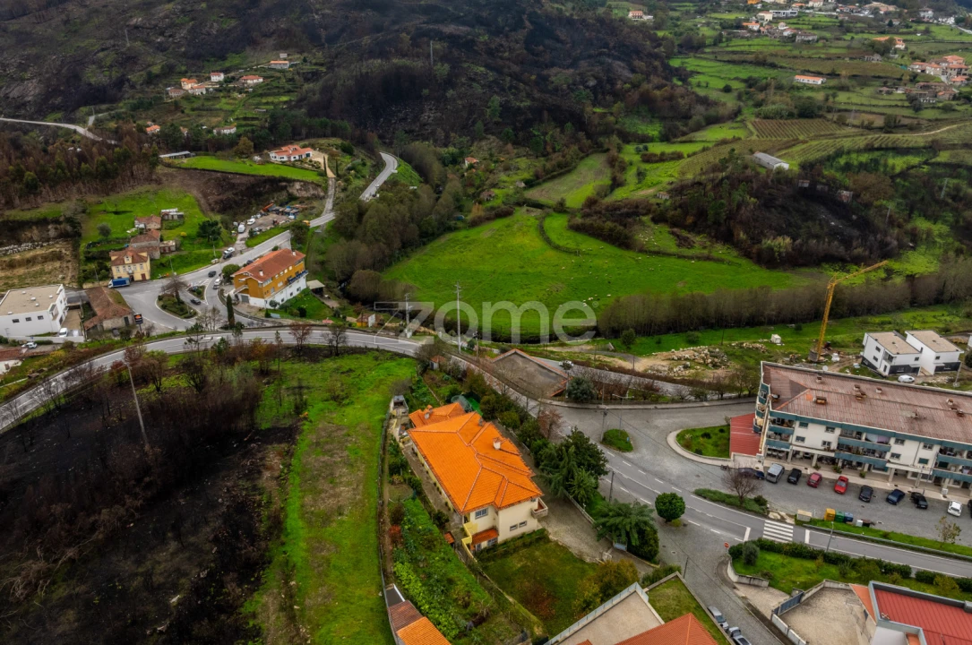 Moradia T4 para Venda em Gove Foto 55