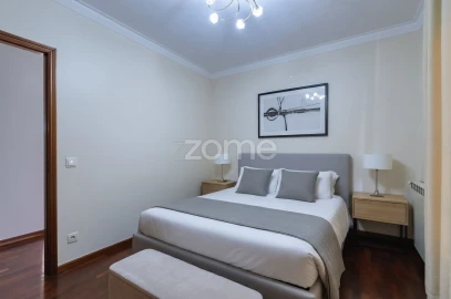 Moradia T5 para Venda em Gulpilhares e Valadares