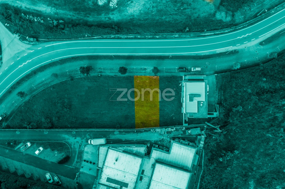 Terreno para Venda em Braga (Maximinos, Sé e Cividade) Foto 2