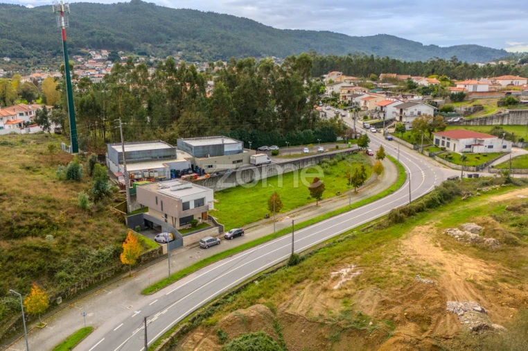 Terreno para Venda em Braga (Maximinos, Sé e Cividade) Foto 8