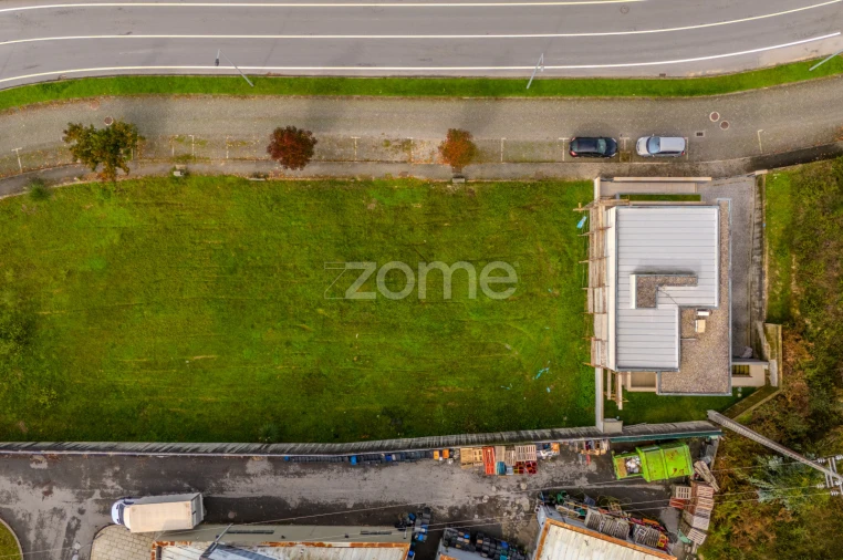 Terreno para Venda em Braga (Maximinos, Sé e Cividade) Foto 9