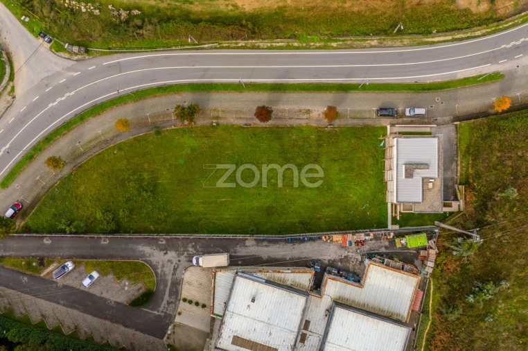 Terreno para Venda em Braga (Maximinos, Sé e Cividade) Foto 10