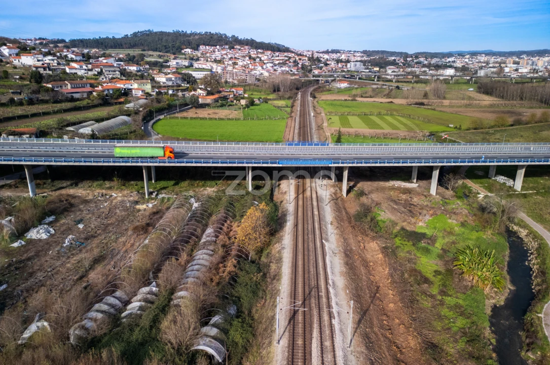 Terreno para Venda em Esmeriz e Cabeçudos Foto 14