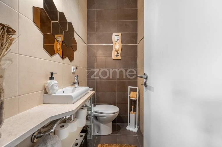 Moradia T5 para Venda em Bonfim Foto 10