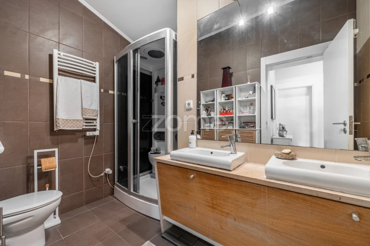 Moradia T5 para Venda em Bonfim Foto 20