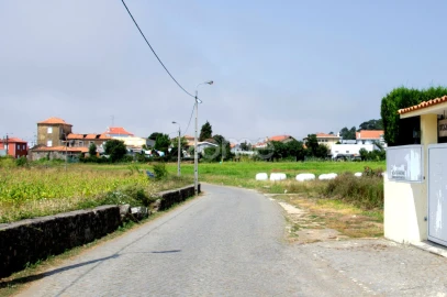 Terreno para Venda em Gulpilhares e Valadares