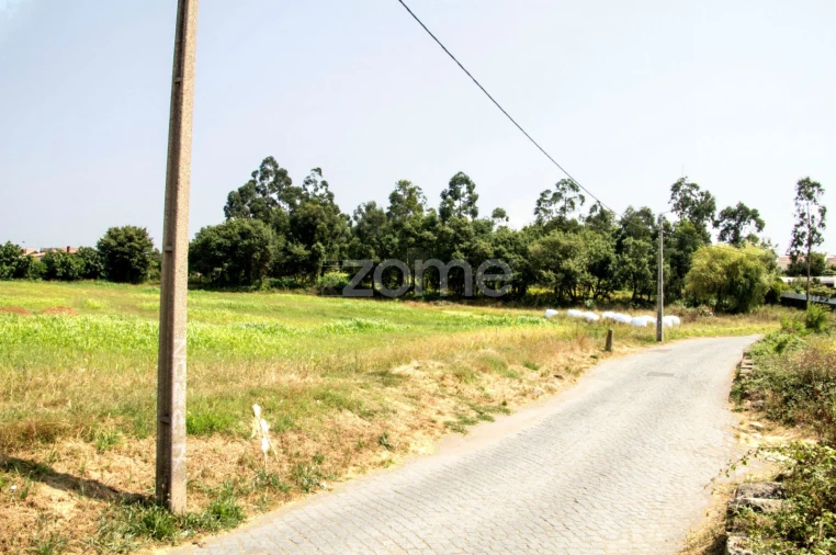Terreno para Venda em Gulpilhares e Valadares Foto 12