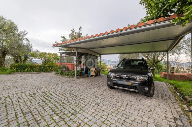 Quinta T5 para Venda em Seara Foto 18