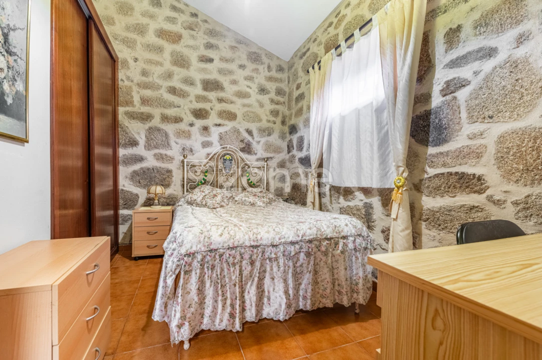 Quinta T5 para Venda em Seara Foto 46