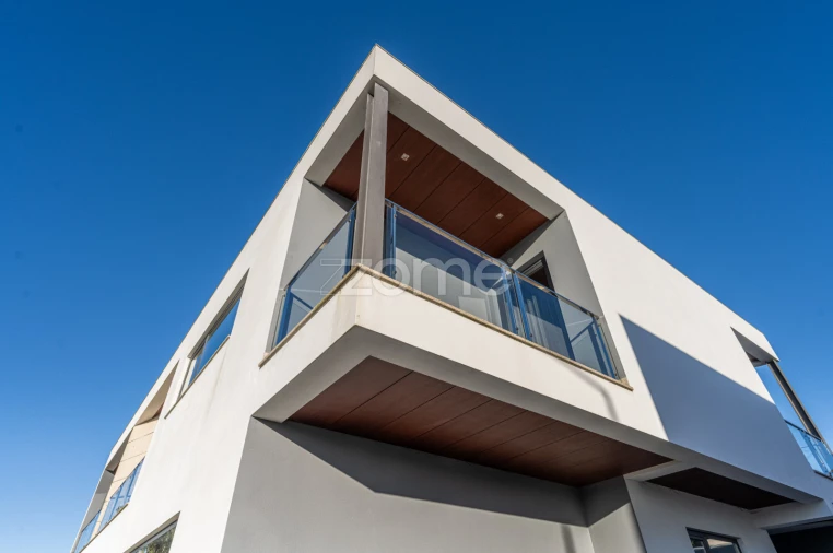 Moradia T4 para Venda em Touguinha e Touguinhó Foto 6