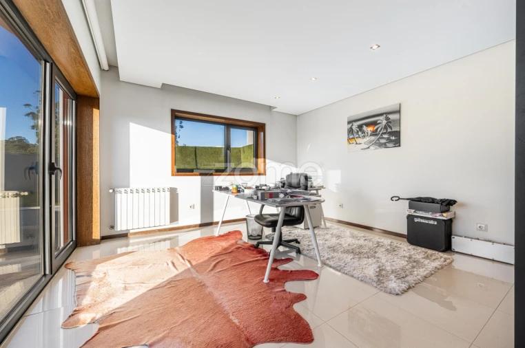 Moradia T4 para Venda em Touguinha e Touguinhó Foto 14