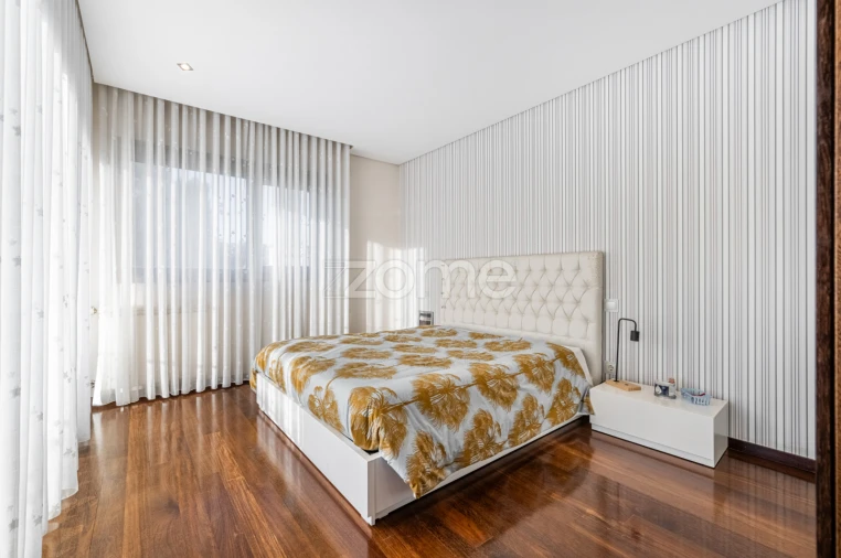 Moradia T4 para Venda em Touguinha e Touguinhó Foto 18