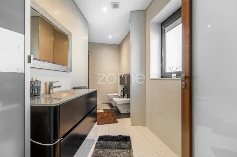 Moradia T4 para Venda em Touguinha e Touguinhó Foto 25