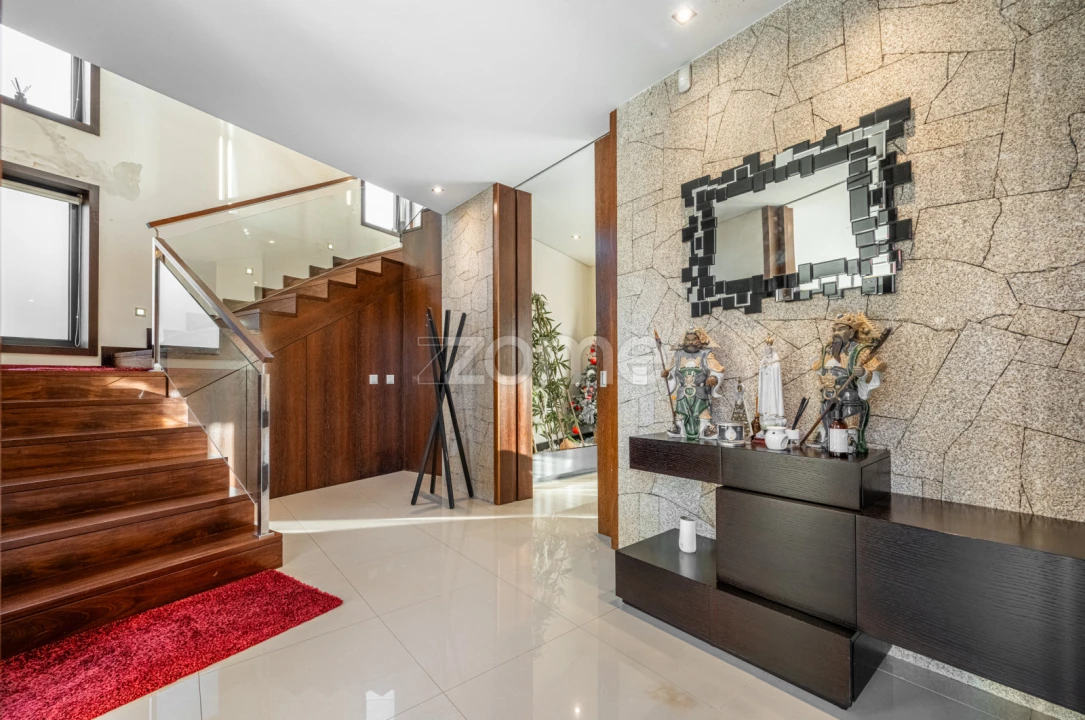 Moradia T4 para Venda em Touguinha e Touguinhó Foto 7