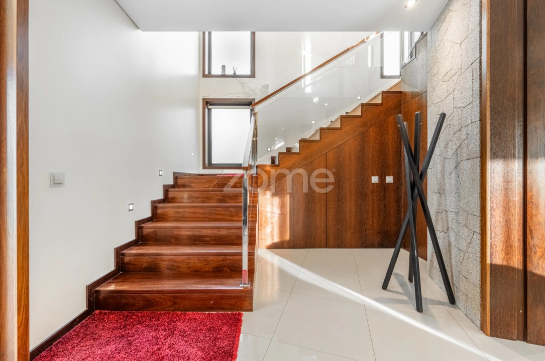 Moradia T4 para Venda em Touguinha e Touguinhó Foto 15