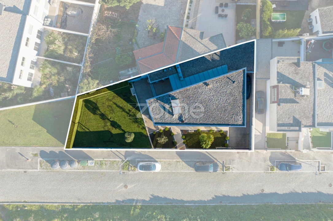 Moradia T4 para Venda em Touguinha e Touguinhó Foto 42