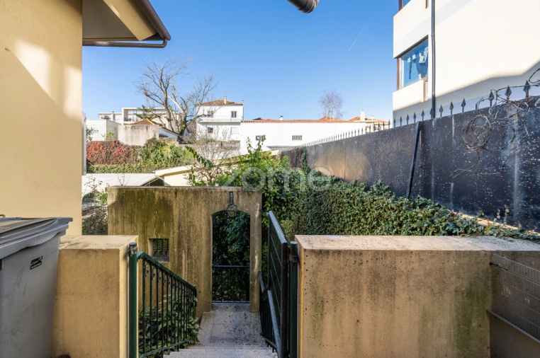 Moradia T8 para Arrendamento em Ramalde Foto 16