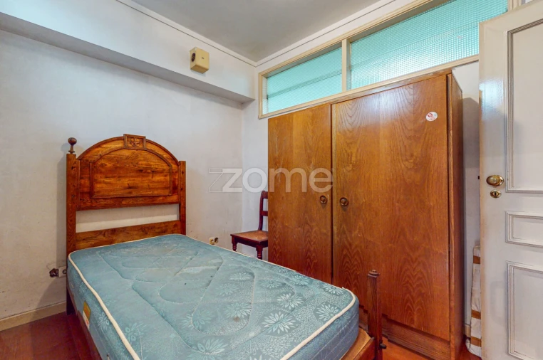 Moradia T8 para Arrendamento em Ramalde Foto 54