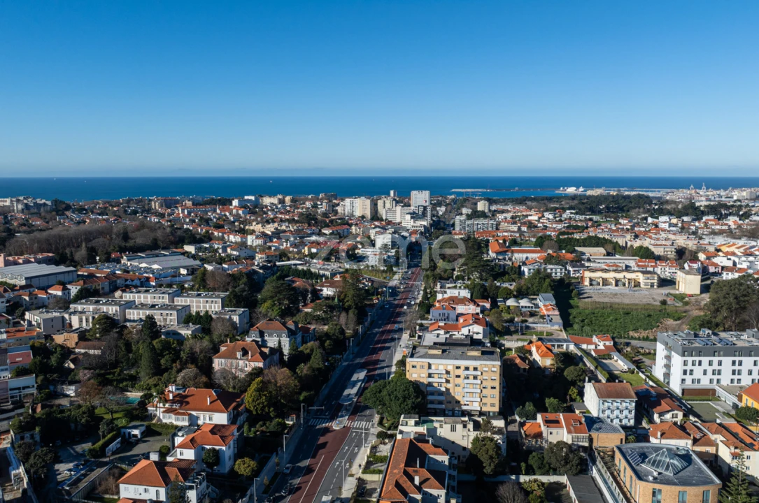 Moradia T8 para Arrendamento em Ramalde Foto 72