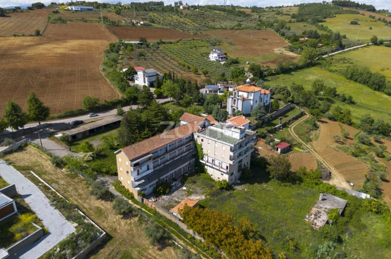 Prédio para Venda em Samil Foto 3