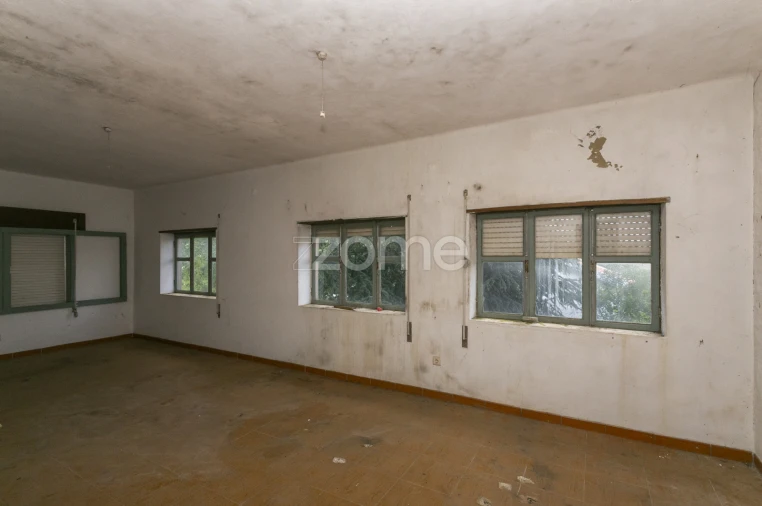 Prédio para Venda em Samil Foto 32