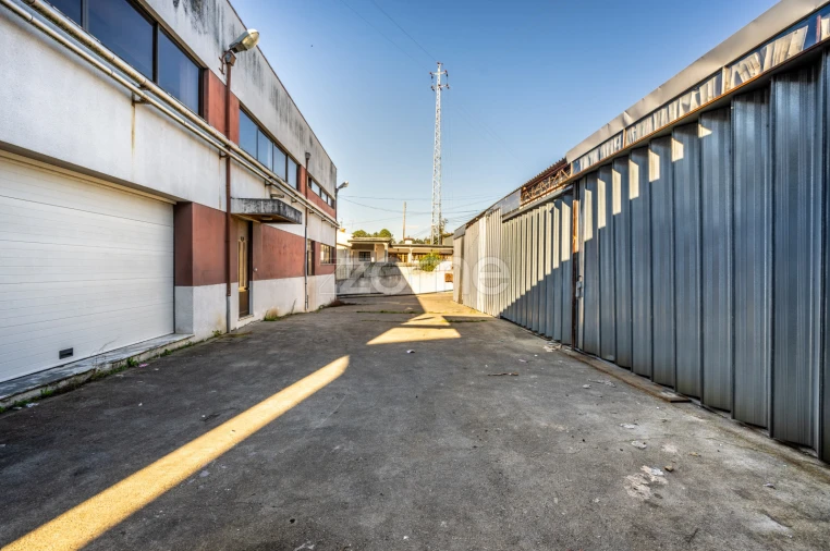Terreno Comércio / Armazém para Venda em Vila Boa de Quires e Maureles Foto 53