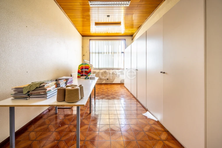 Terreno Comércio / Armazém para Venda em Vila Boa de Quires e Maureles Foto 10