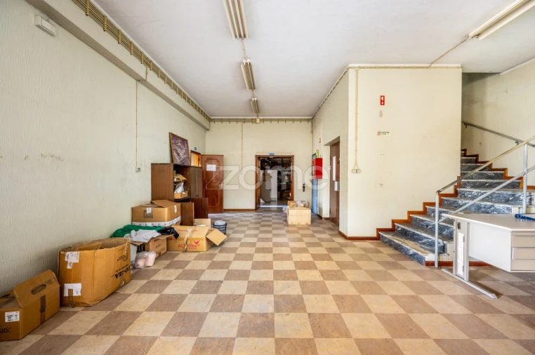 Terreno Comércio / Armazém para Venda em Vila Boa de Quires e Maureles Foto 24