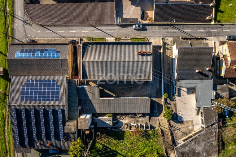 Terreno Comércio / Armazém para Venda em Vila Boa de Quires e Maureles