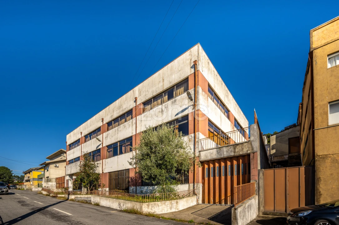 Terreno Comércio / Armazém para Venda em Vila Boa de Quires e Maureles Foto 58