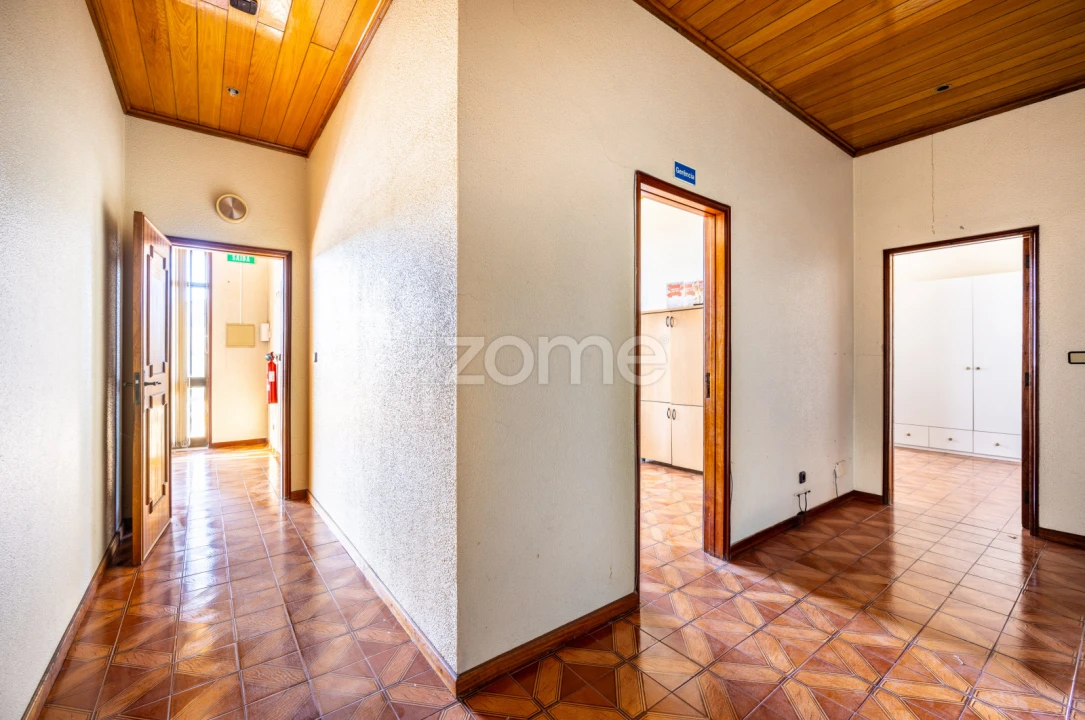 Terreno Comércio / Armazém para Venda em Vila Boa de Quires e Maureles Foto 9