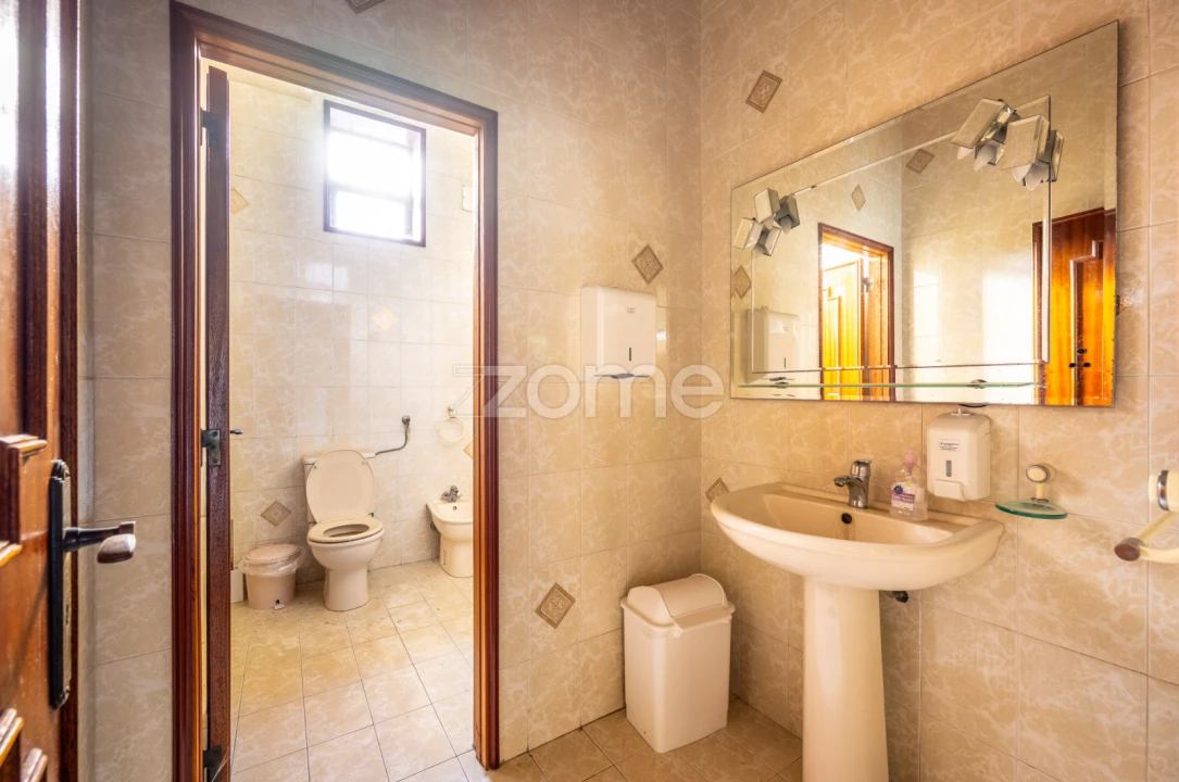 Terreno Comércio / Armazém para Venda em Vila Boa de Quires e Maureles Foto 12