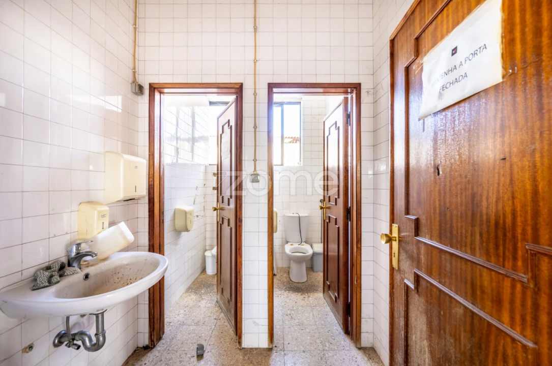 Terreno Comércio / Armazém para Venda em Vila Boa de Quires e Maureles Foto 33