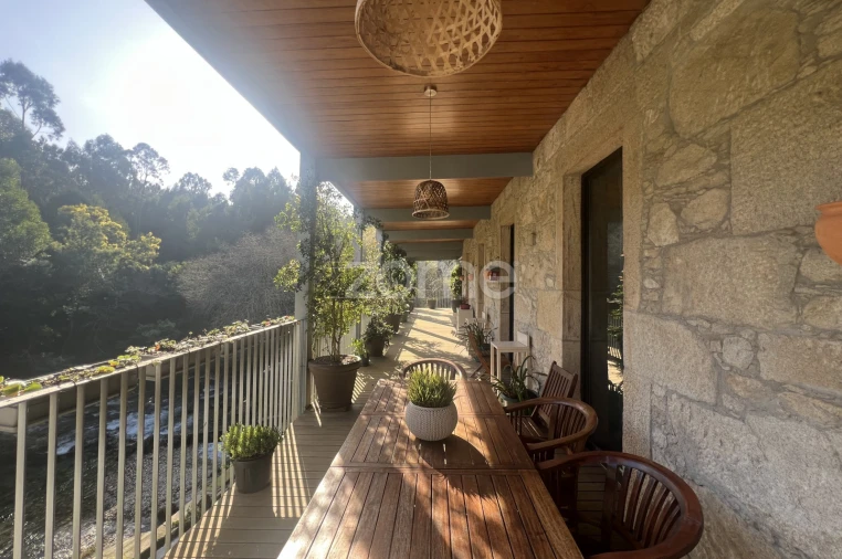 Quinta T7 para Venda em Freixieiro de Soutelo Foto 3