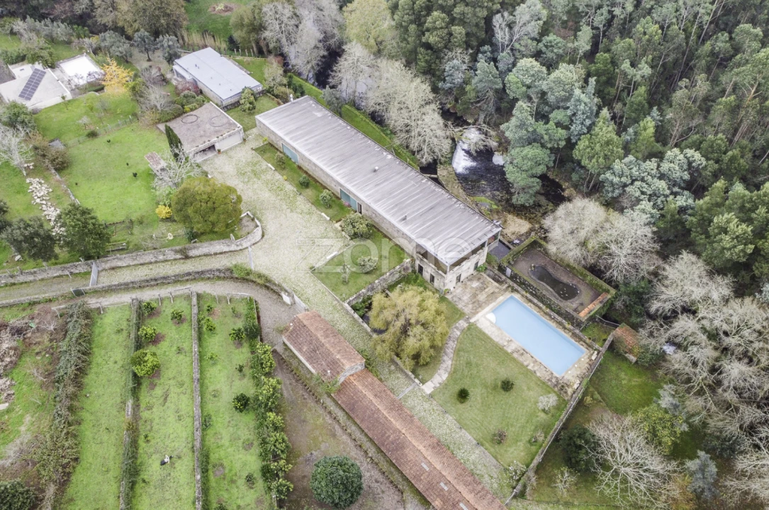 Quinta T7 para Venda em Freixieiro de Soutelo Foto 36