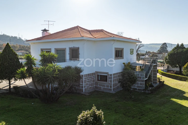 Quinta T4 para Venda em Penafiel Foto 72