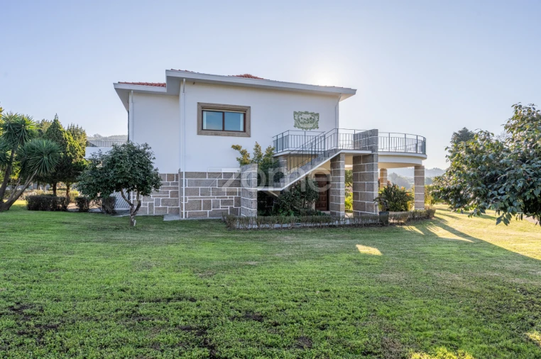 Quinta T4 para Venda em Penafiel Foto 73