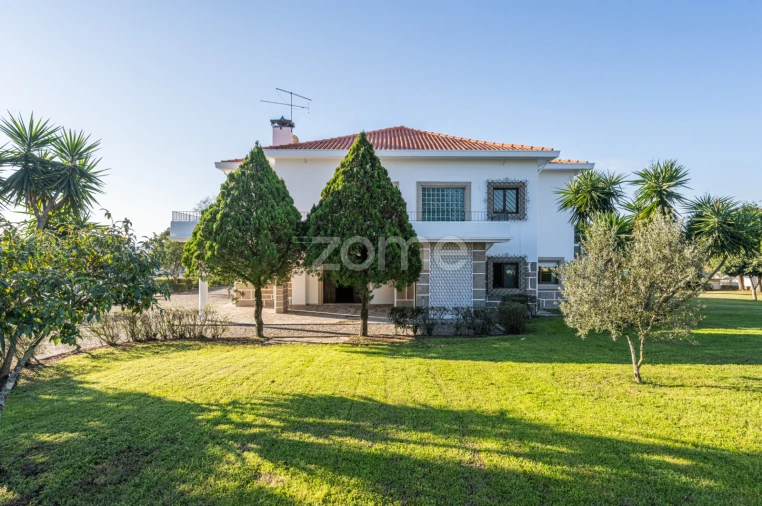 Quinta T4 para Venda em Penafiel Foto 8